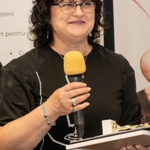 Conferința internațională &quot;Manifest pentru moase și drepturile femeilor la naștere&quot; la Cluj-Napoca