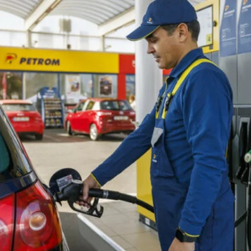 Petrom reduce din nou prețurile la carburanți în România