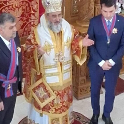 Premierul Marcel Ciolacu onorează contribuția la Catedrala "Sf. Sava" din Buzău