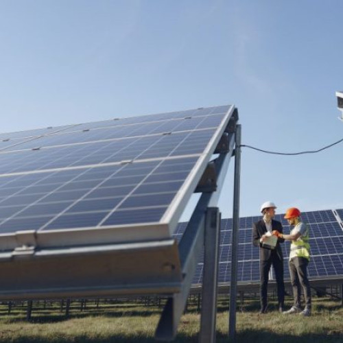 Lansarea proiectului &quot;SolarMount Capacity Initiative&quot; pentru producția de sisteme fotovoltaice în România