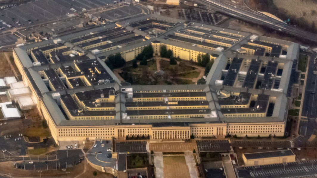 Serviciul de Apărare Digitală de la Pentagon se închide din cauza presiunilor lui Elon Musk
