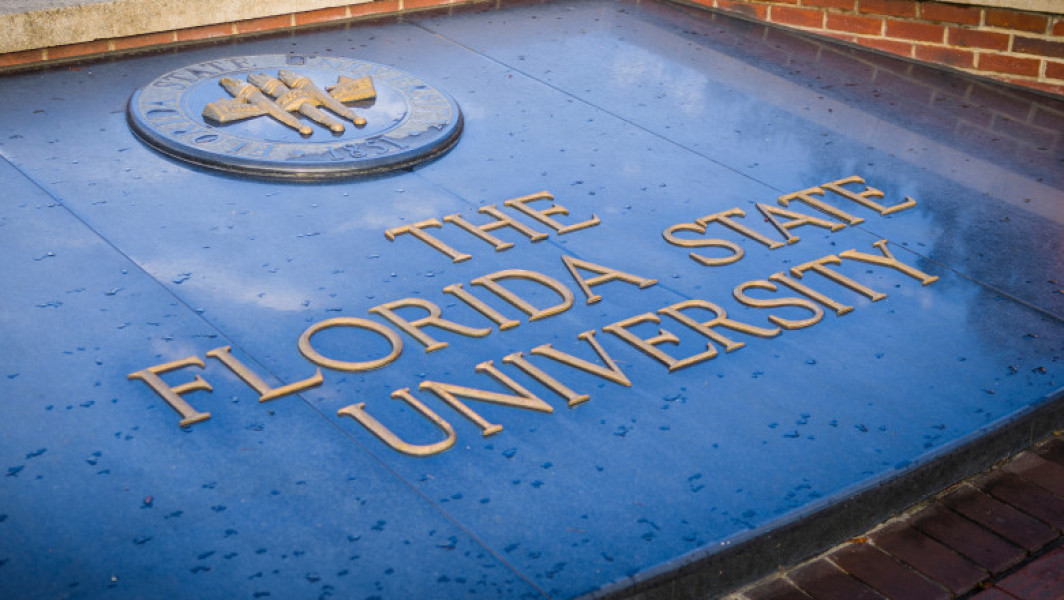 Incident armat la Universitatea din Florida: șase spitalizați, unul în stare critică