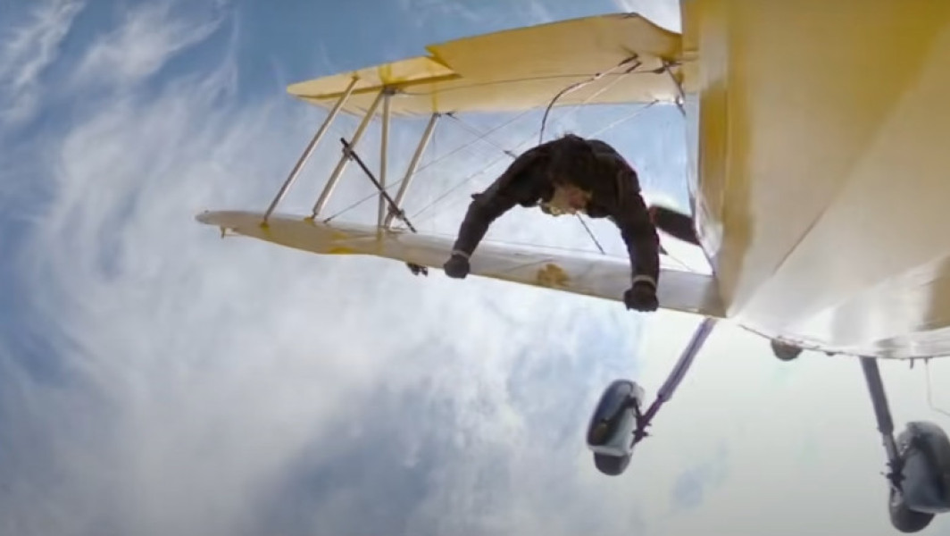 Tom Cruise impresionează cu o cascadorie dramatică în "Mission Impossible: The Final Reckoning"