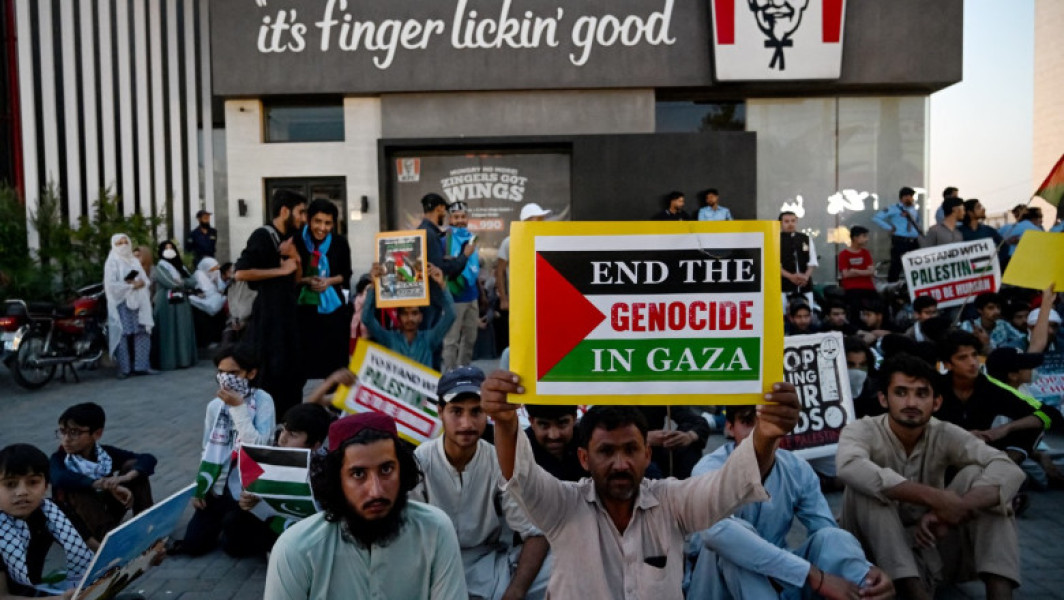 Atacuri asupra restaurantelor KFC în Pakistan din cauza tensiunilor legate de Israel