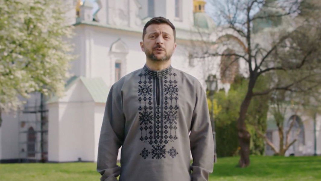 Zelenski îndeamnă ucrainii să nu renunțe la speranță în ziua de Paște