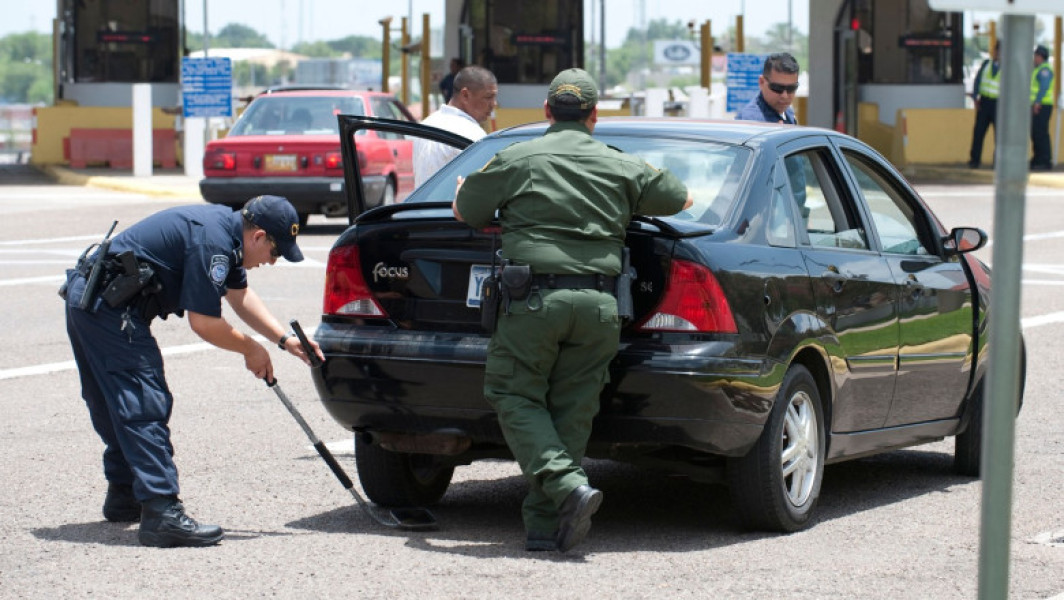 Cetățean american reținut de poliția de frontieră la întoarcerea din Canada