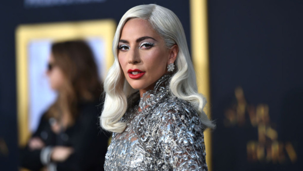 Lady Gaga atrage peste 2 milioane de fani la un concert pe plaja Copacabana