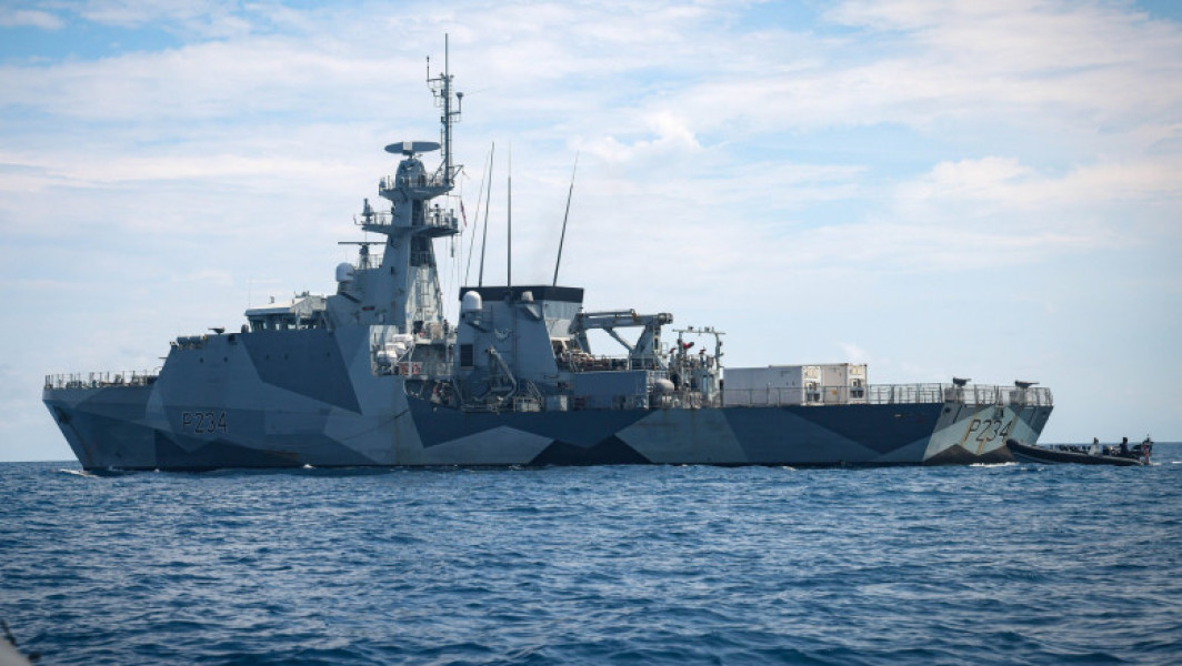 China denunță tranzitul navei HMS Spey prin Strâmtoarea Taiwan ca fiind o "provocare intenționată" și o amenințare la adresa păcii în regiune