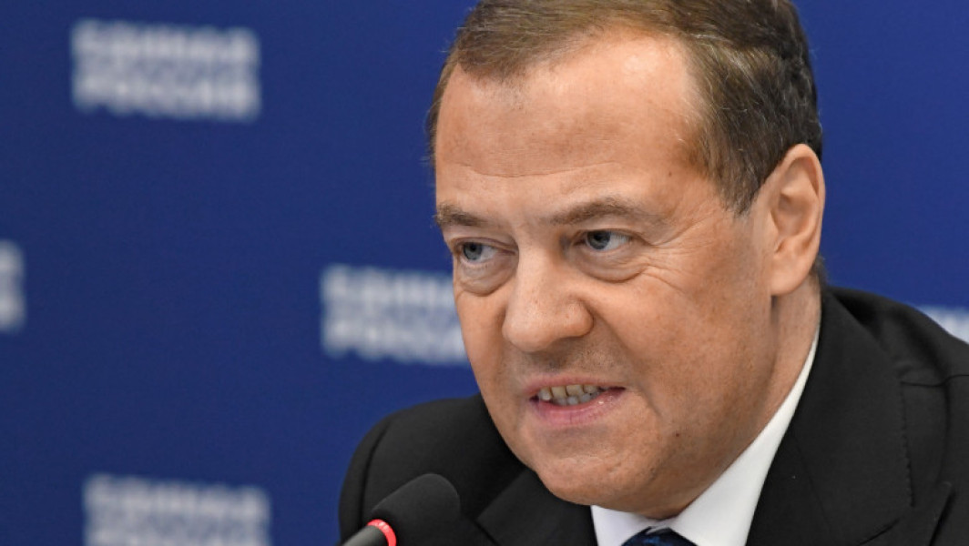 medvedev: ue a devenit un inamic al rusiei si reprezinta o amenintare directa