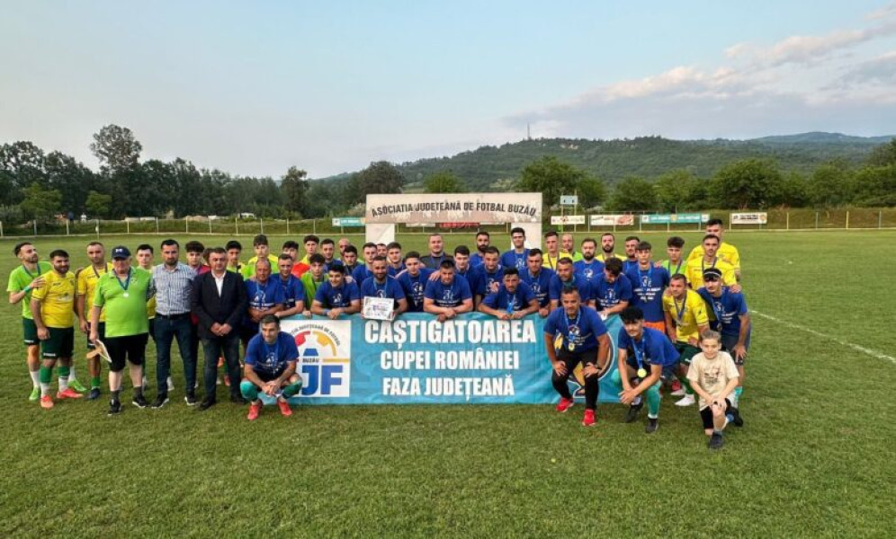 Petrolul Berca câștigă cupa județeană după un meci strâns cu Carpati Nehoiu