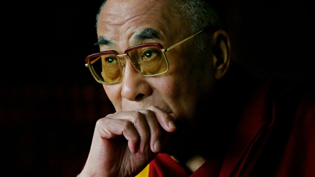 Tentativele de alegere a succesorului lui Dalai Lama, liderul spiritual al budistilor tibetani, provoacă interes internațional, fiind urmărite îndeaproape atât de China, cât și de India și Statele Unite. Potrivit site-ului digi24.ro, se observă că acest proces devine o temă strategică pentru mai multe state, având în vedere influența pe care o are Dalai Lama în lumea întreagă, nu doar în rândul credincioșilor budisti.