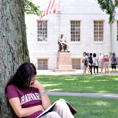 Harvard, avertizată de guvernul american pentru politicile privind incluziunea și antisemitismul