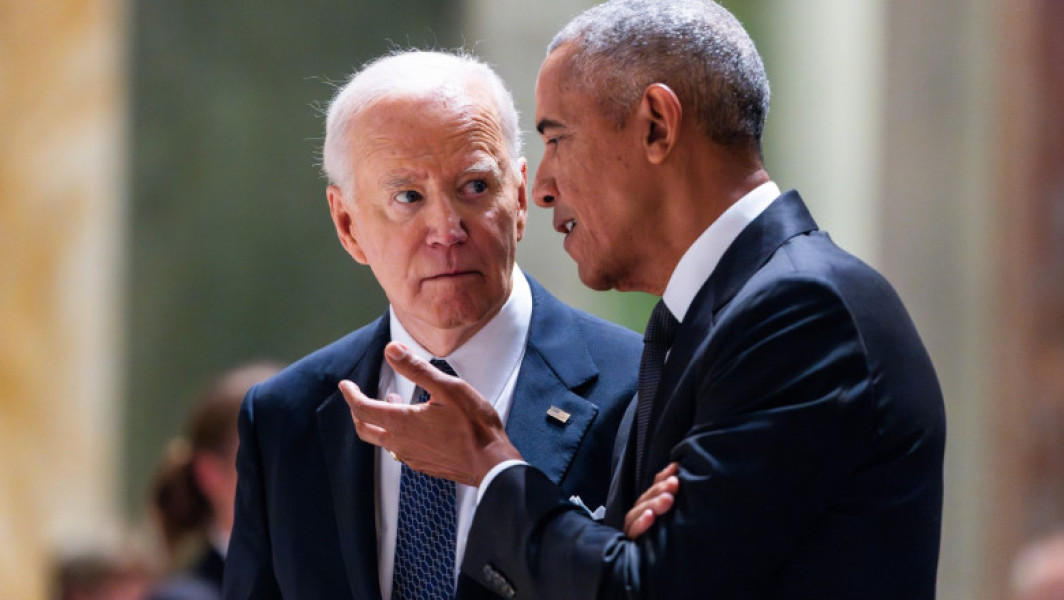 Tensiuni între Obama și Biden înainte de alegerile din 2024, dezvăluite într-o carte