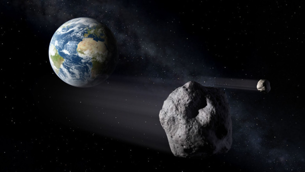 NASA se confruntă cu probleme în implementarea strategiei de apărare planetaryă, menită să prevină dispariția umanității din cauza impactului cu rocile spațiale. Potrivit unui audit realizat de Biroul Inspectorului General (OIG), agenția nu are suficiente resurse pentru a-și îndeplini toate obiectivele din plan. În ciuda acestor dificultăți, OIG laudă eforturile NASA de a identifica obiecte apropiate de Pământ (NEO), precum și misiuni precum Double Asteroid Redirection Test, care a demonstrat că este posibil să se schimbe orbita unui asteroid.