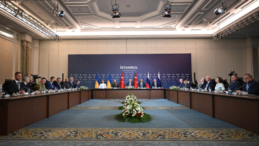 Rusia și Ucraina au ajuns la un acord pentru un nou schimb de prizonieri, după discuțiile de miercuri de la Istanbul. Potrivit surselor, fiecare parte va elibera cel puțin 1.200 de deținuți de război în următoarea perioadă.