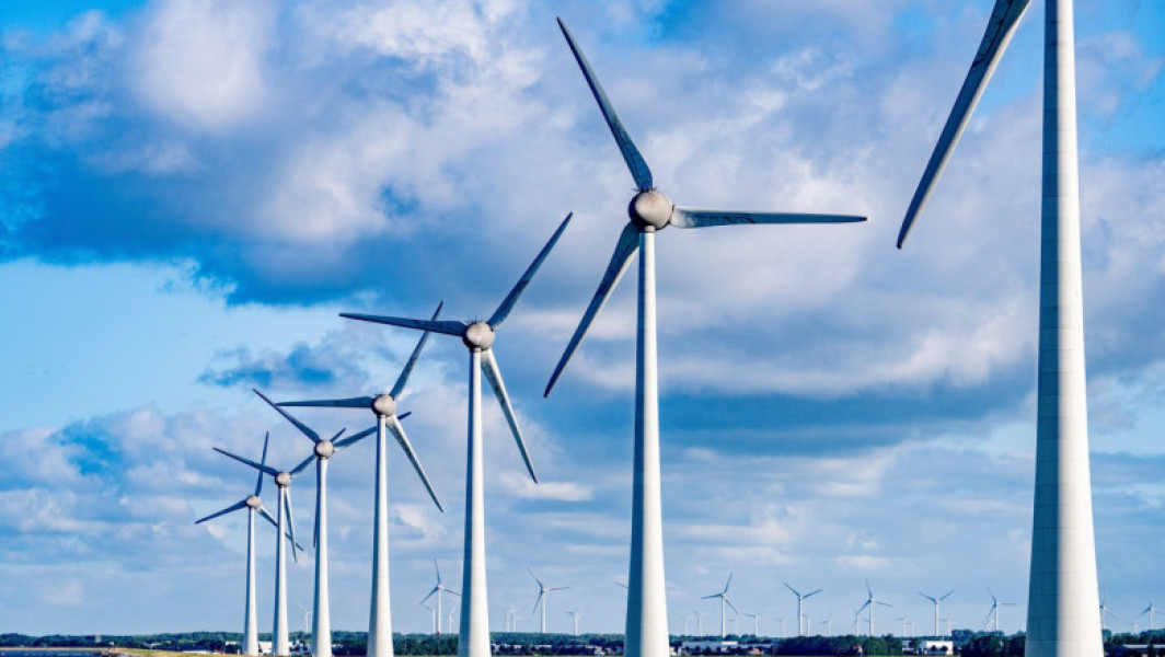 Guvernele mondiale nu au reușit să-și atingă angajamentele privind energia regenerabilă