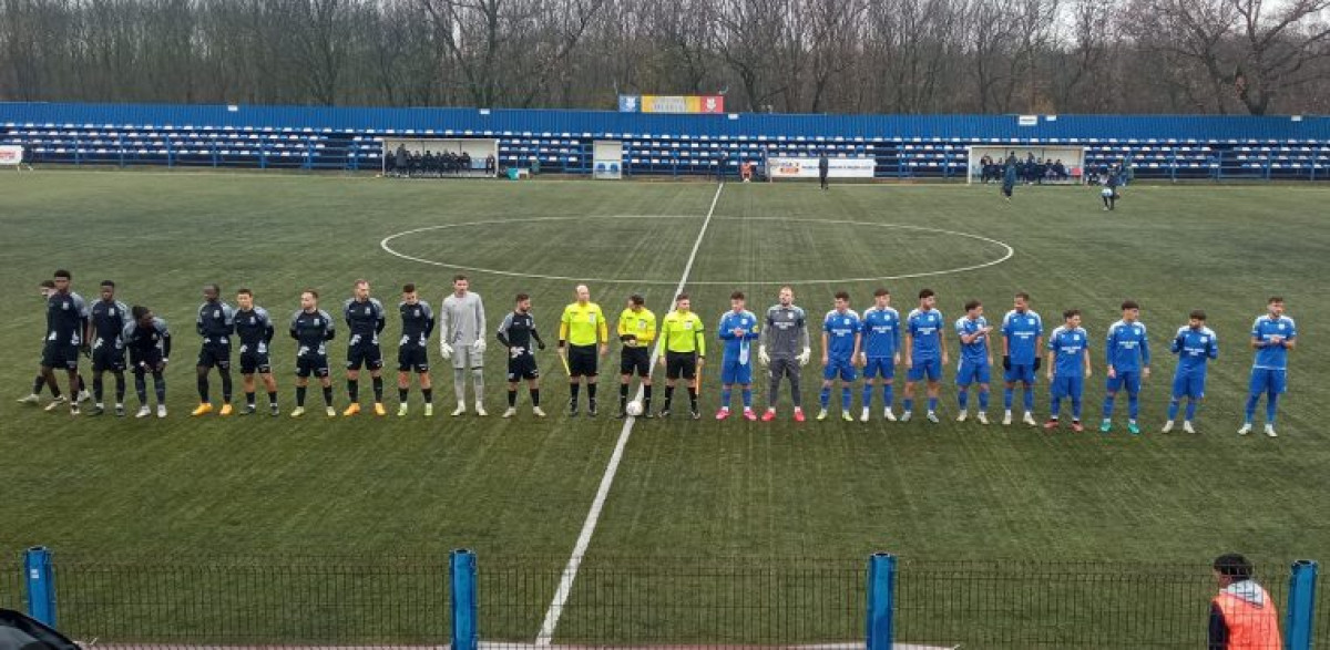 Metalul Buzău speră din nou la calificarea în grupele Cupei României, după ce în faza play-off va întâlni un club aflat în aceeași divizie, Ceahlăul Piatra Neamț. În urma tragerii la sorți de marți, 19 august, clubul buzoian a fost repartizat cu echipa din Piatra Neamț. Meciul ce va avea loc la sfârșitul lunii va fi unul echilibrat, deoarece cele două formații au încheiat cele trei partide jucate în 2023 cu rezultate diferite.