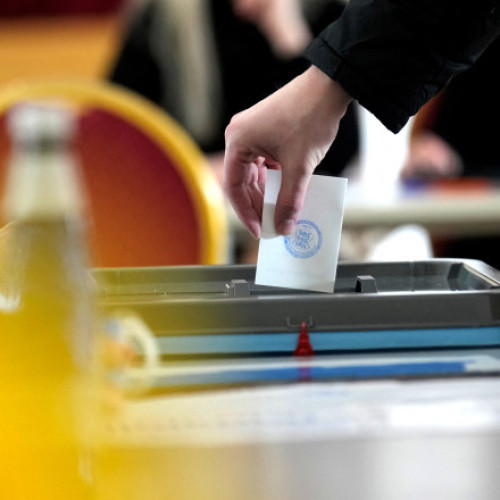 Estonia restricționează dreptul de vot la alegerile locale pentru rezidenții non-UE