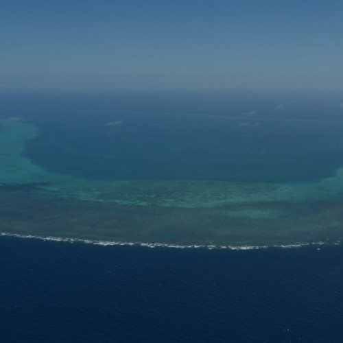 Imagini din satelit arată o barieră întinsă de Beijing în Marea Chinei de Sud unde au avut loc ciocniri cu navele filipineze