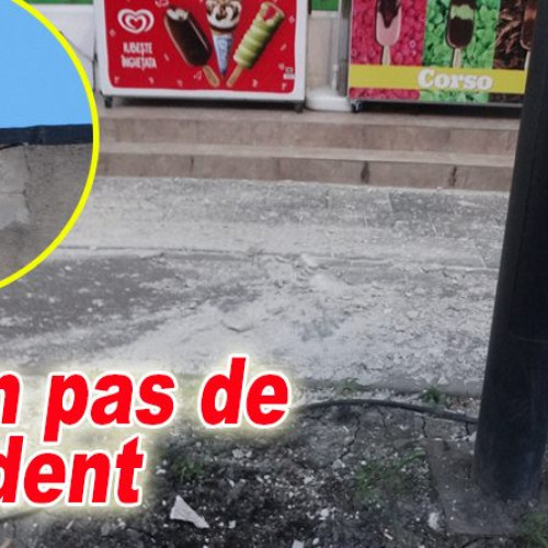 Circulație pietonală și rutieră restricționată pe Bd. Unirii Sud din cauza căderii unei bucăți de tencuială