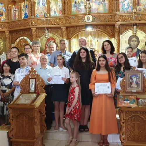 Biserica &quot;Sfântul Mare Mucenic Mina&quot; din Buzău a găzduit cea de-a treia ediție a Concursului literar &quot;Lăsați copiii să vină la Mine!&quot;